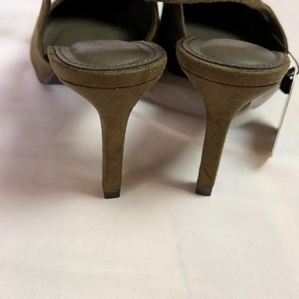 Stylish Modern Nicole Miller Faux Suede Kitten heels size 9 nwt